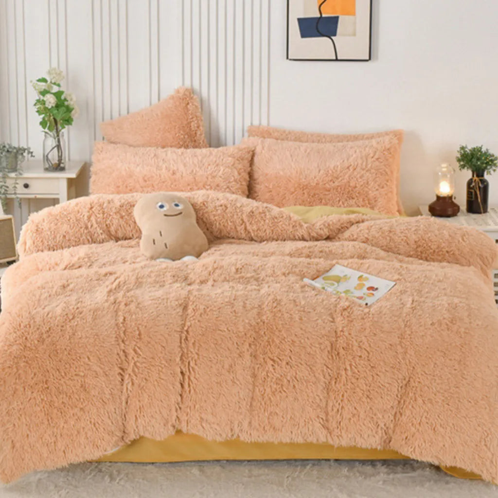 Multicolor Plush Cover Set – Soft Fluffy Bedding with Pillowcases
