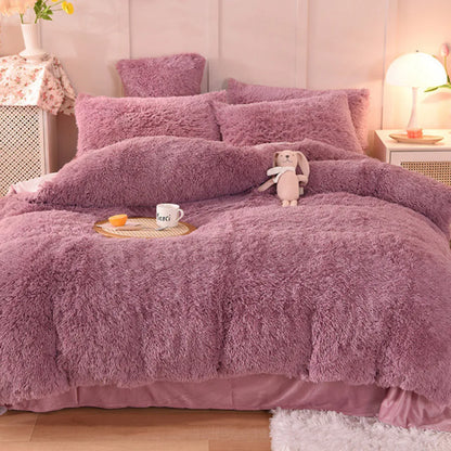 Multicolor Plush Cover Set – Soft Fluffy Bedding with Pillowcases