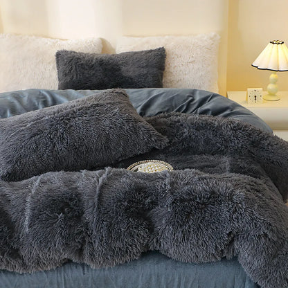Multicolor Plush Cover Set – Soft Fluffy Bedding with Pillowcases