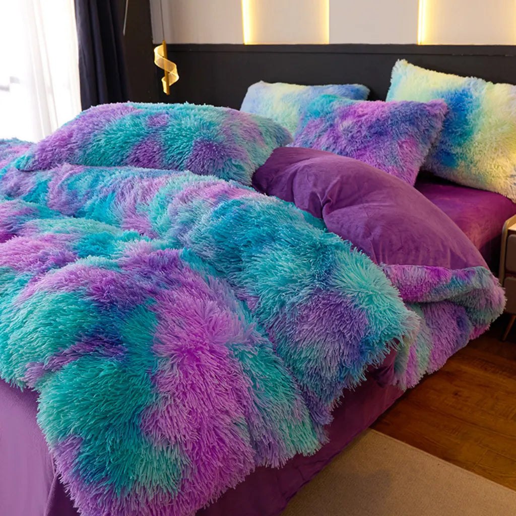 Multicolor Plush Cover Set – Soft Fluffy Bedding with Pillowcases